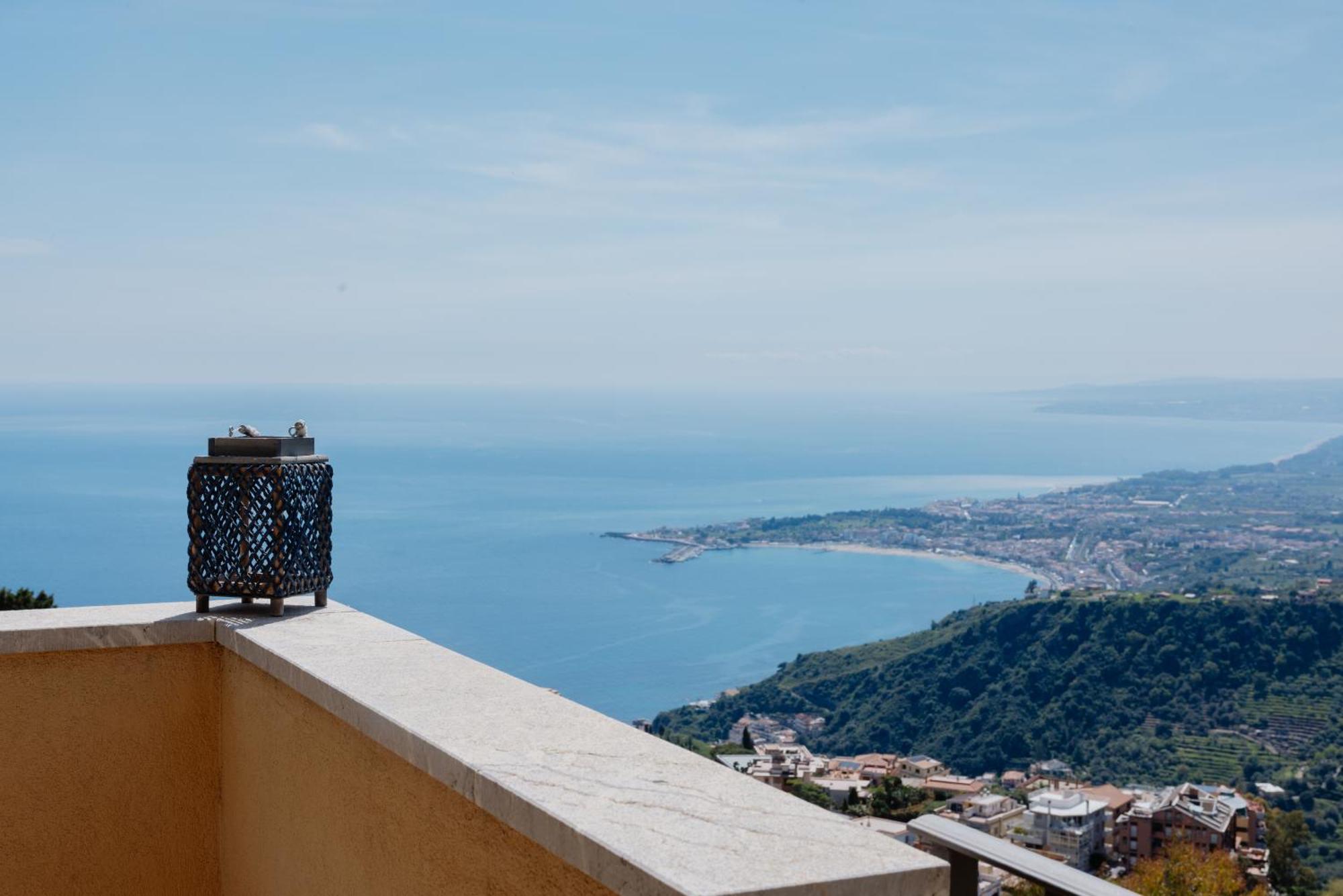Villa Da Vinci Luxury Panoramic Apartments - Taormina Rooms Collection Exterior foto